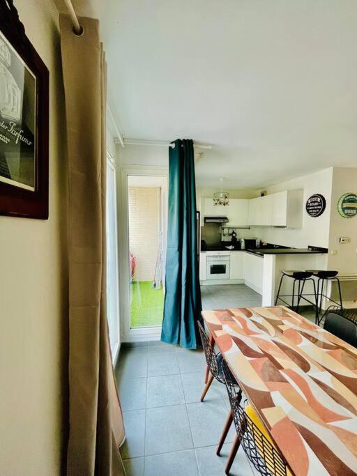 Appartement 4 Pers A 5 Min De Paris Saint-Ouen  Buitenkant foto